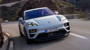 Porsche Macan Electric – front